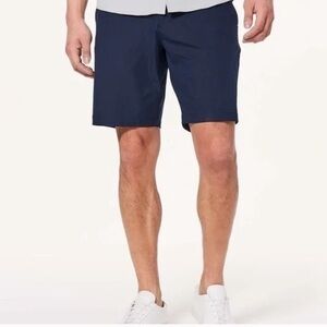 Lululemon The Works Warpstreme Shorts 
Size 36 Color Navy Blue
